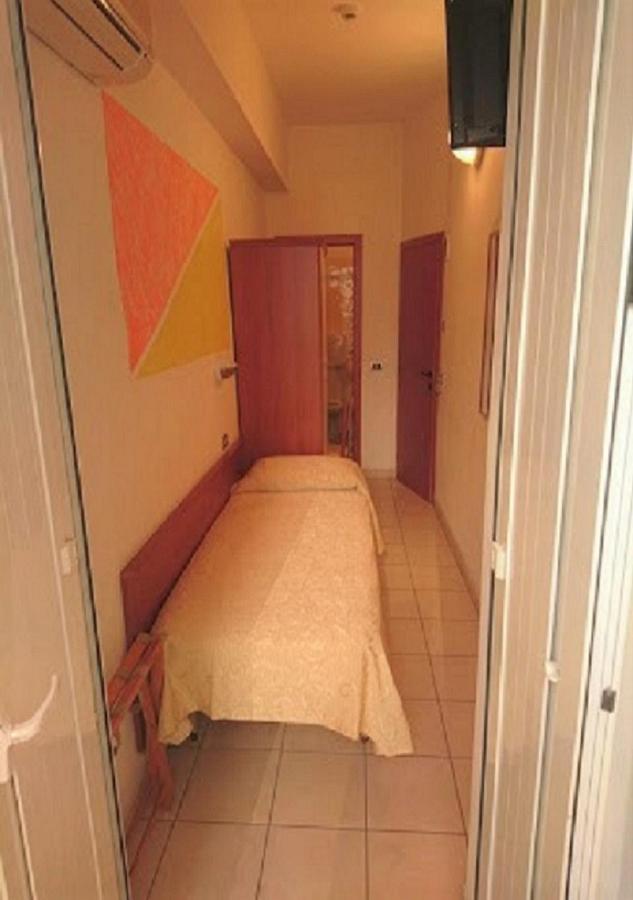 Hotel Clipper Cattolica Luaran gambar