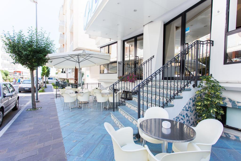 Hotel Clipper Cattolica Luaran gambar