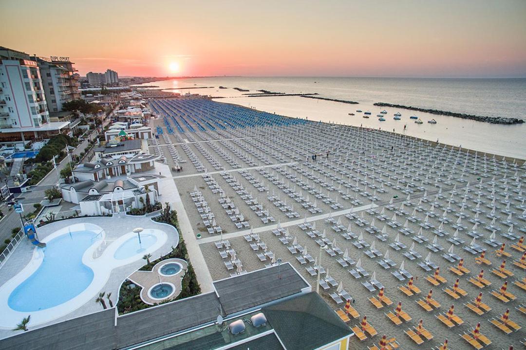 Hotel Clipper Cattolica Luaran gambar